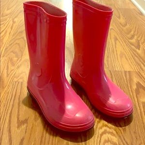 Girls rain boots!!